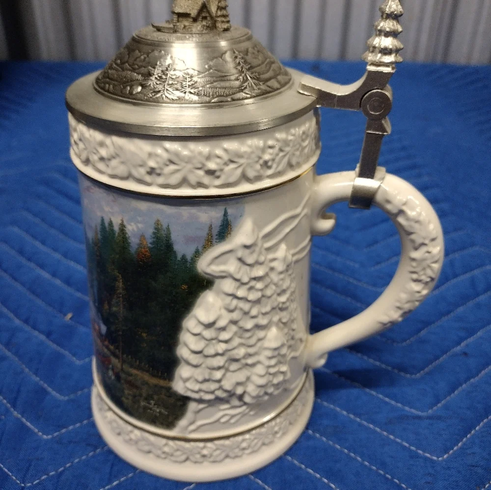 New Thomas Kinkade collectible beer stein - Picture 9 of 9